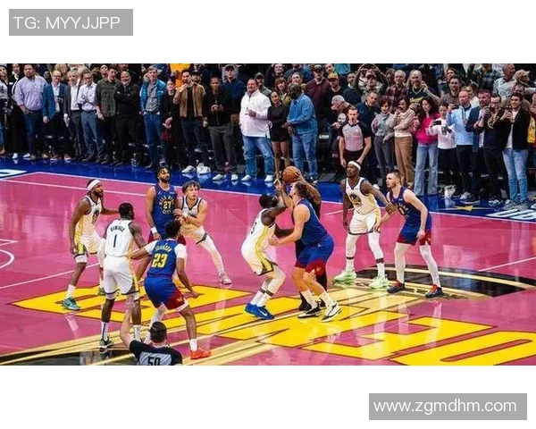 德雷蒙德格林如何在NBA赛场上展现全能防守与领导力